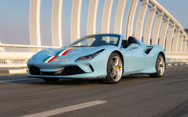 Discover Dubai with Ferrari Rental: Tips and Tricks